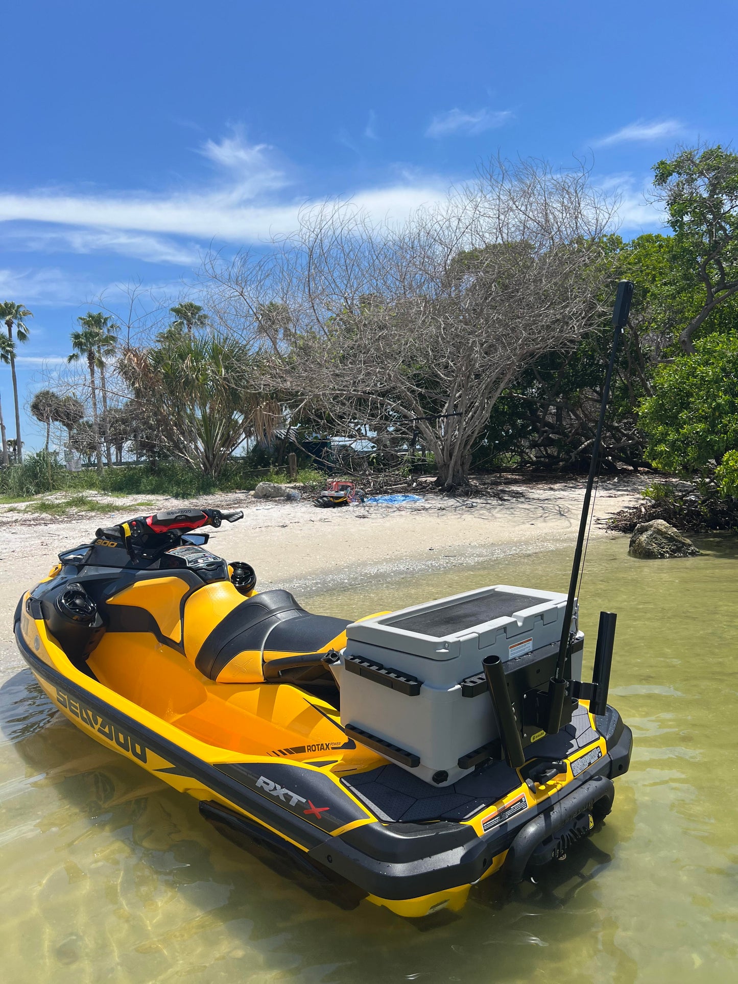 Back Plate for Seadoo Cooler with Insta360 Stick Base plus Trolling Rod Holders